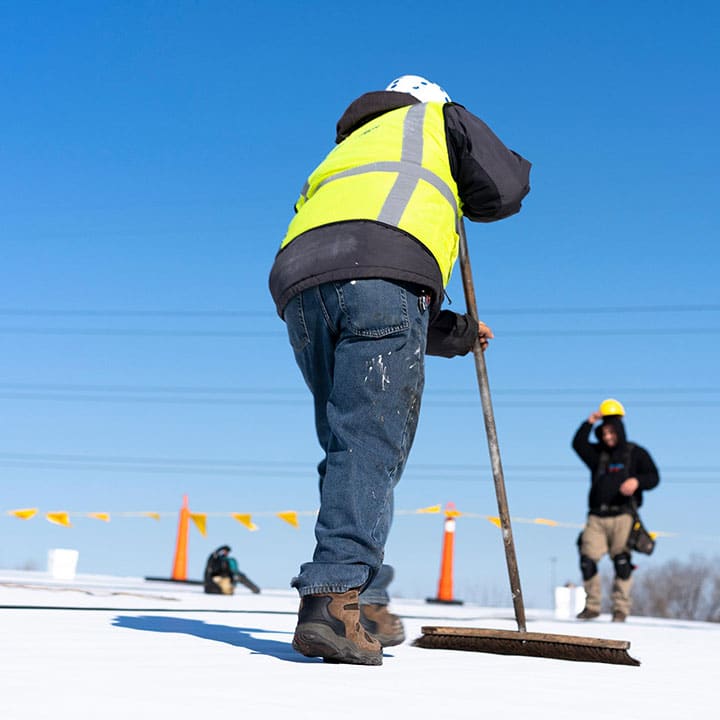 commercial roofer